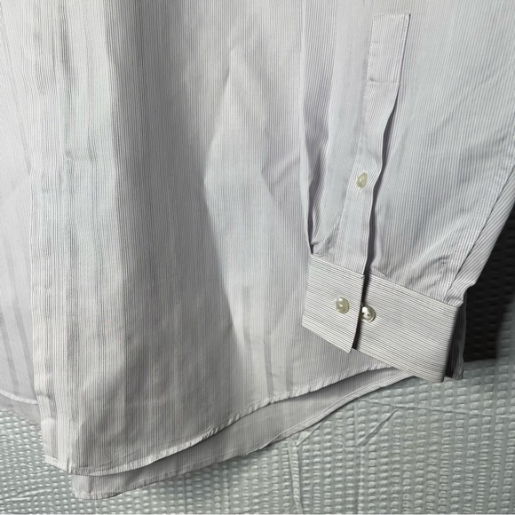 Calvin Klein Slim Fit Dress Shirt White with Grey Stripes Size 18 34/35 - Picture 3 of 4